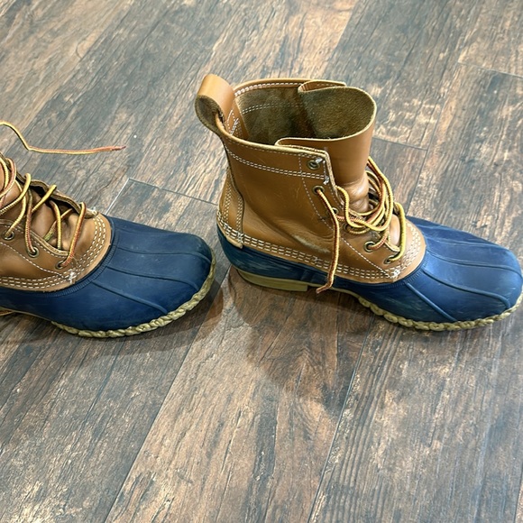 The Original L.L.Bean Insulated Boot, made in Maine since 1912 - Picture 3 of 4